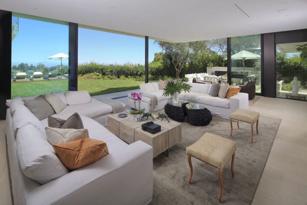 Roberto Lane Modern Home, luxury houses