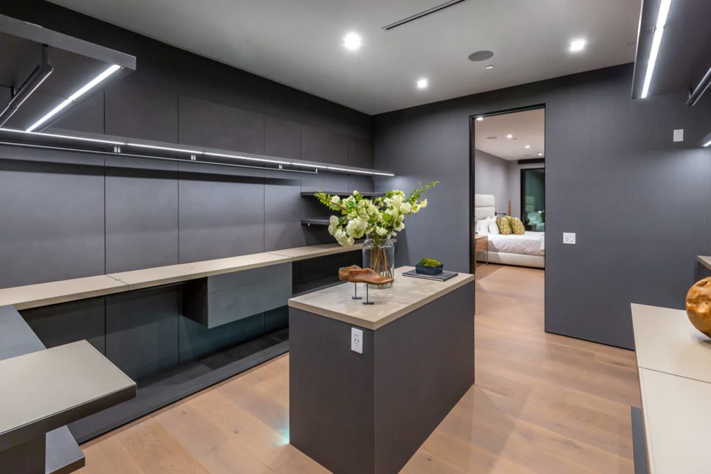 Oak View Modern Home, luxury houses