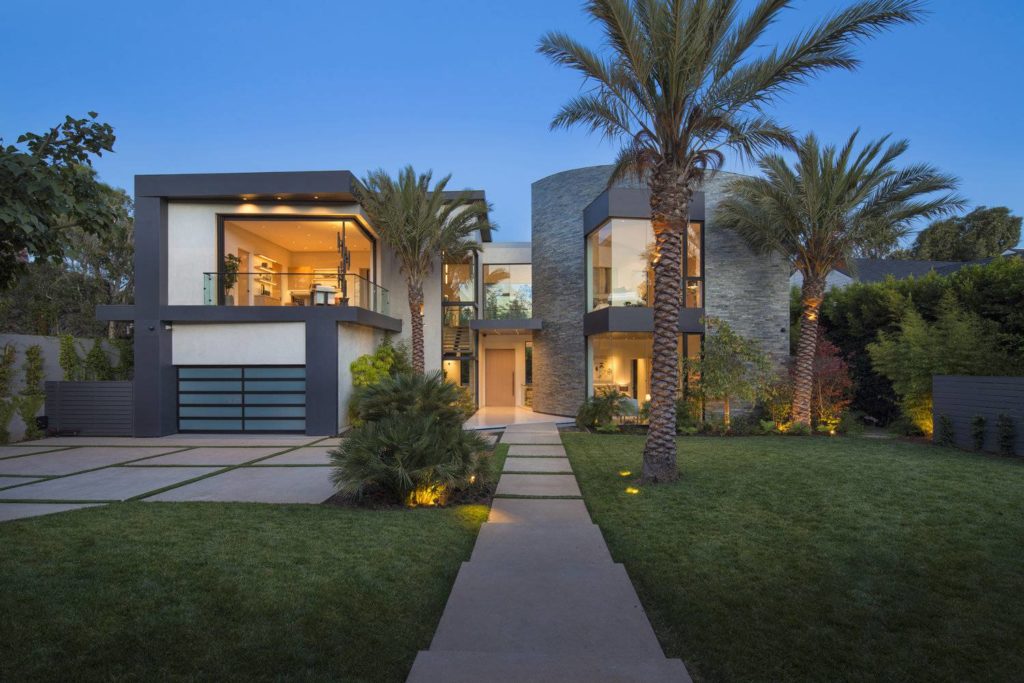 Sophisticated North Cliffwood Modern Home in Los Angeles, luxury houses