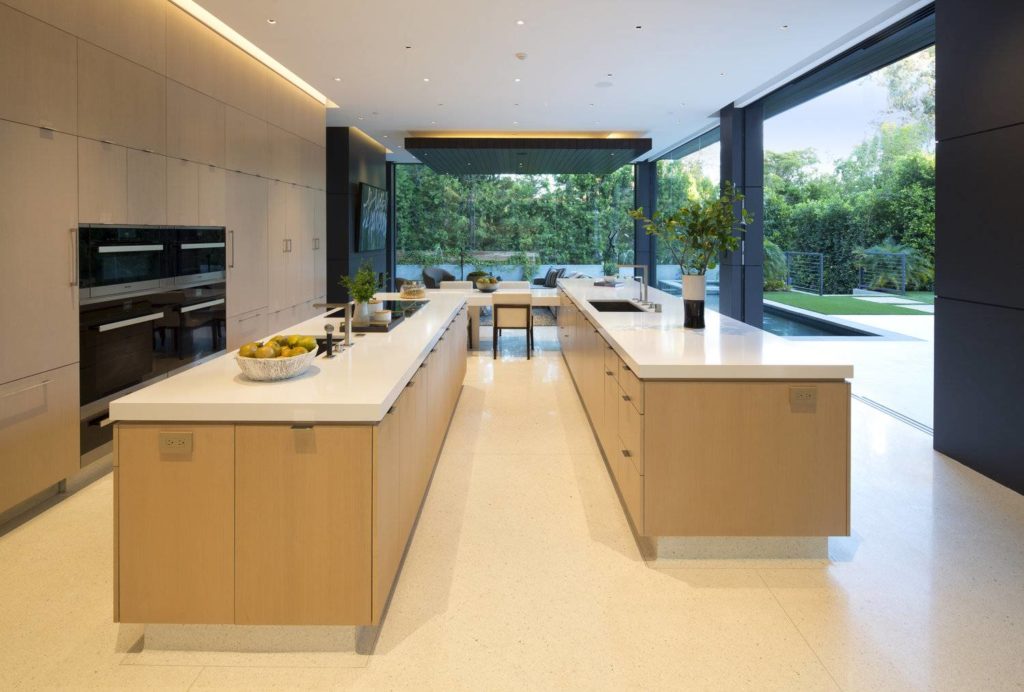 Sophisticated North Cliffwood Modern Home in Los Angeles, luxury houses