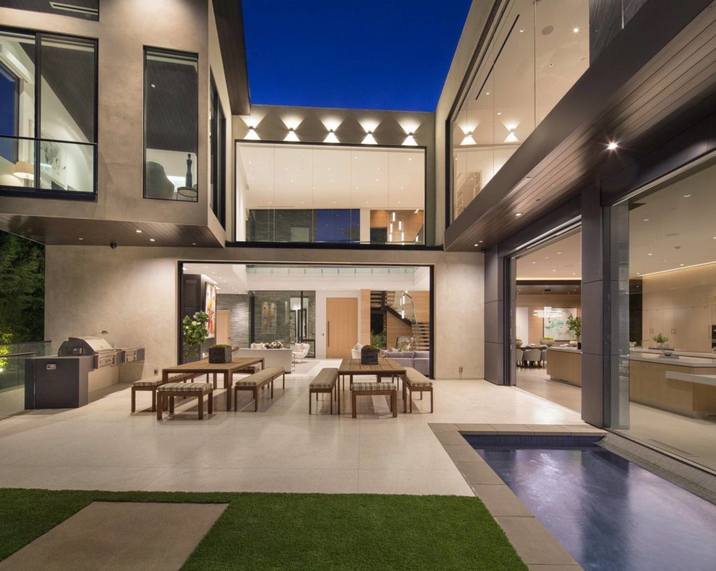 Sophisticated North Cliffwood Modern Home in Los Angeles, luxury houses