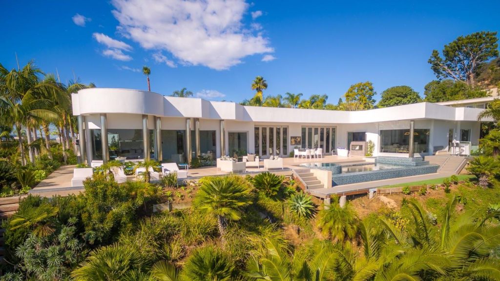 Martin Lane Modern Home, luxury houses