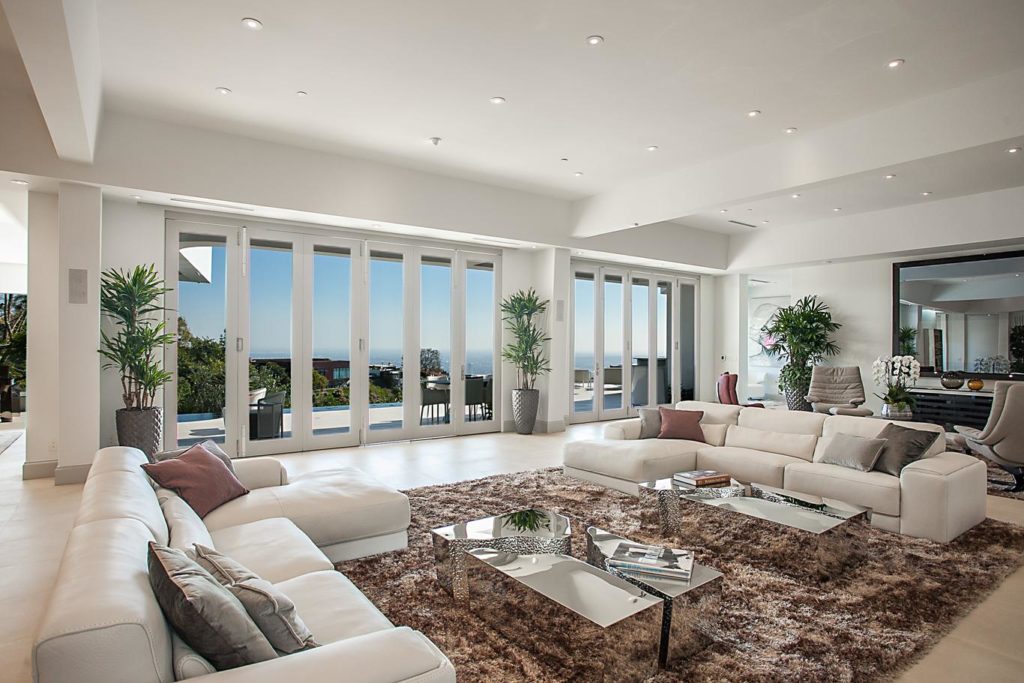 Martin Lane Modern Home, luxury houses
