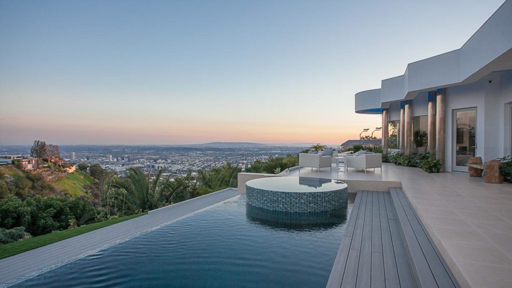 Martin Lane Modern Home, luxury houses