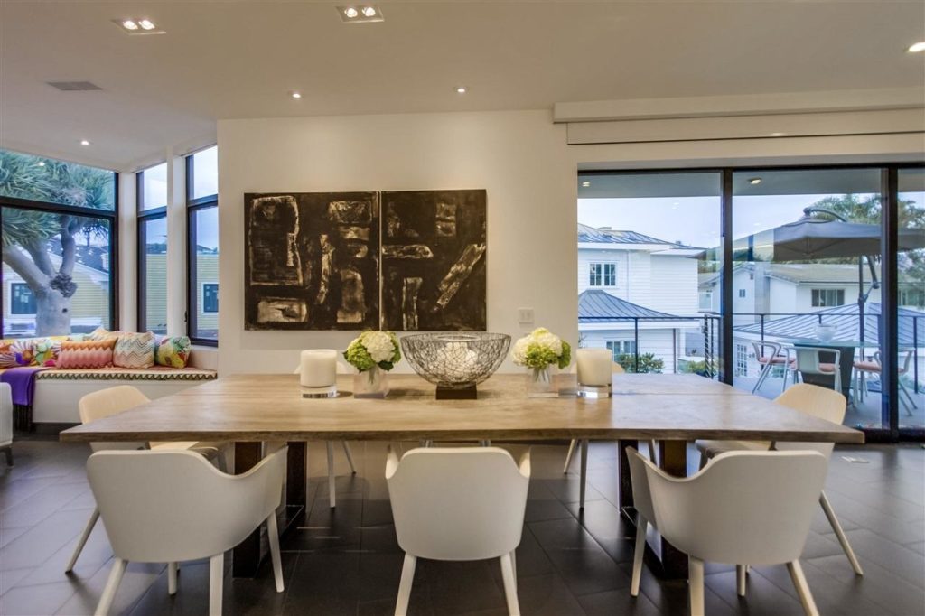 Tolita Avenue Modern Home, luxury houses