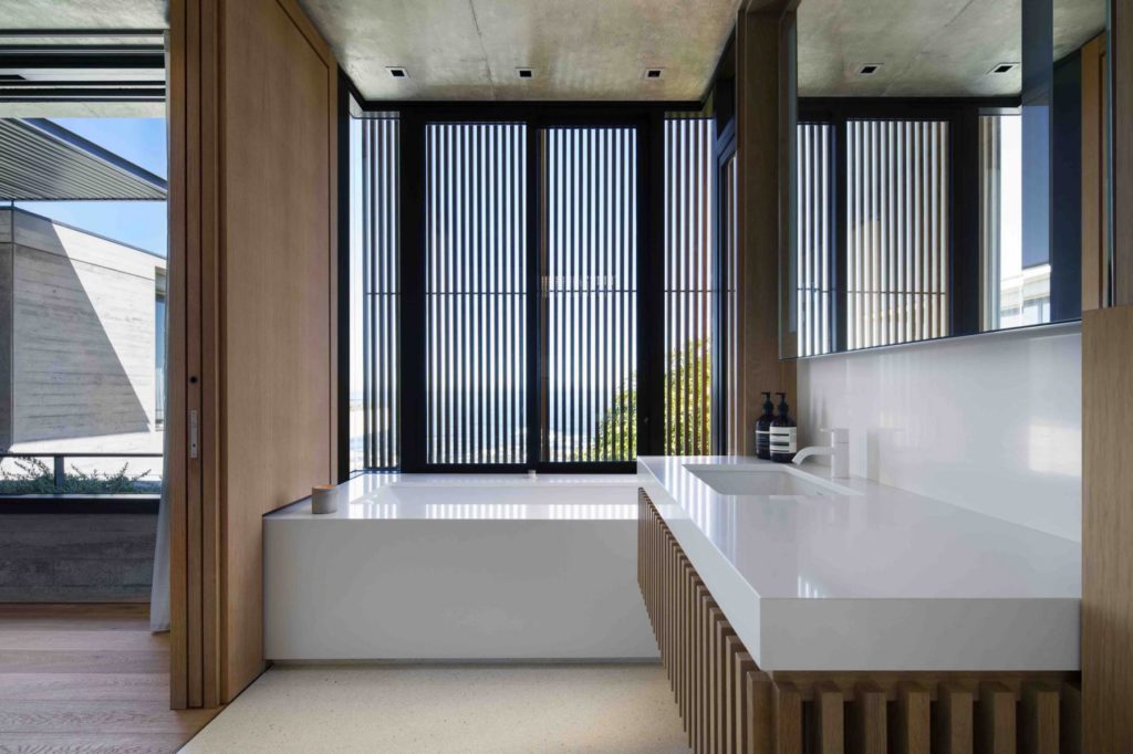 Clifton Modern Home in Cape Town by Malan Vorster Architects, luxury houses