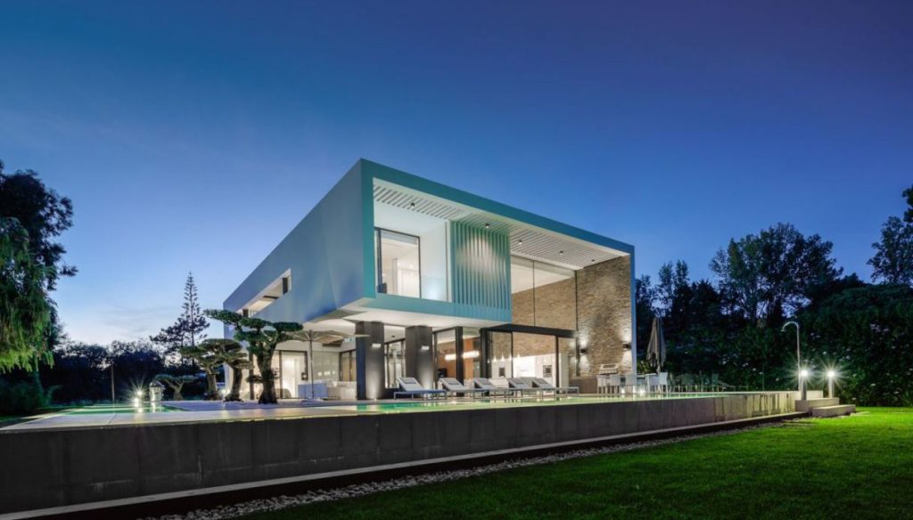 luxury house, Modern Villa in Portugal