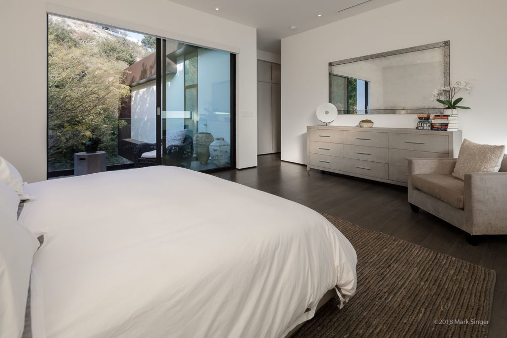 Rising Glen Modern Home, luxury houses