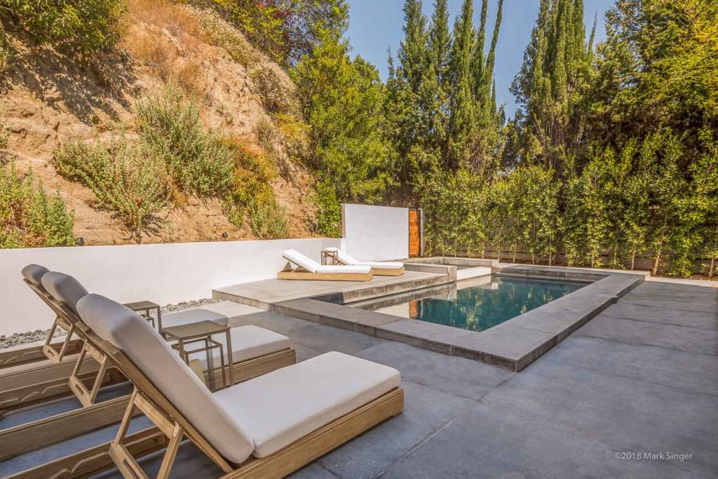 Rising Glen Modern Home, luxury houses