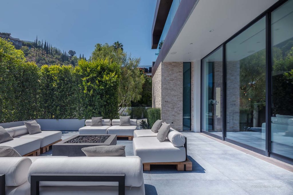 Rising Glen Modern Home, luxury houses