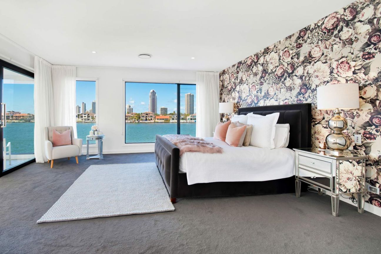 16 Southern Cross Drive House For Sale in Surfers Paradise 14 compressed