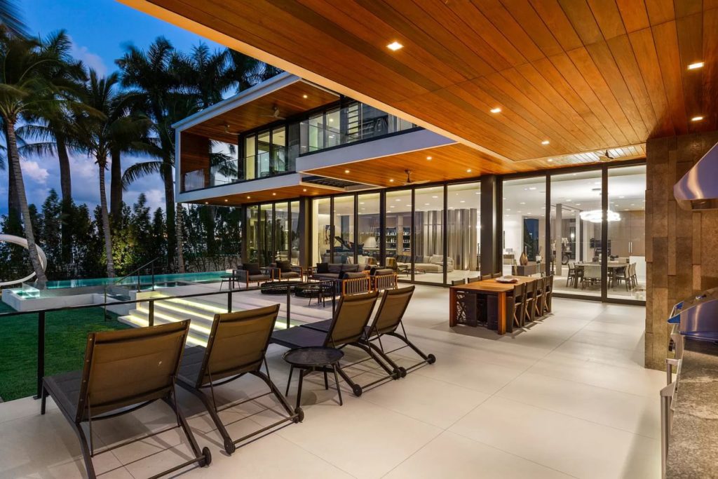 Mansion in Miami Beach