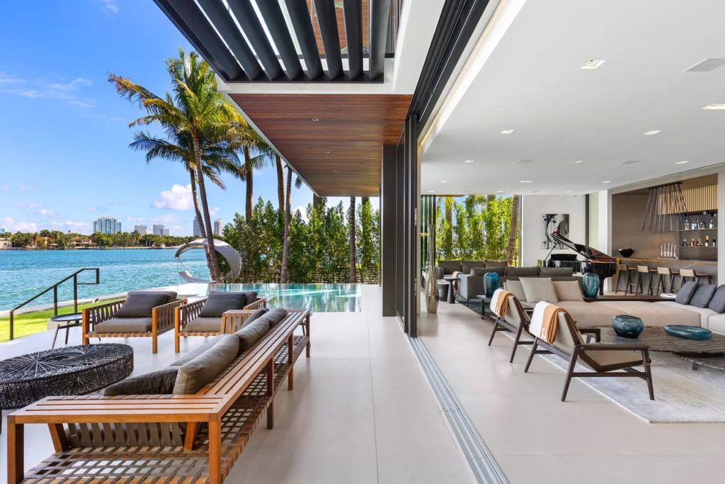 Mansion in Miami Beach