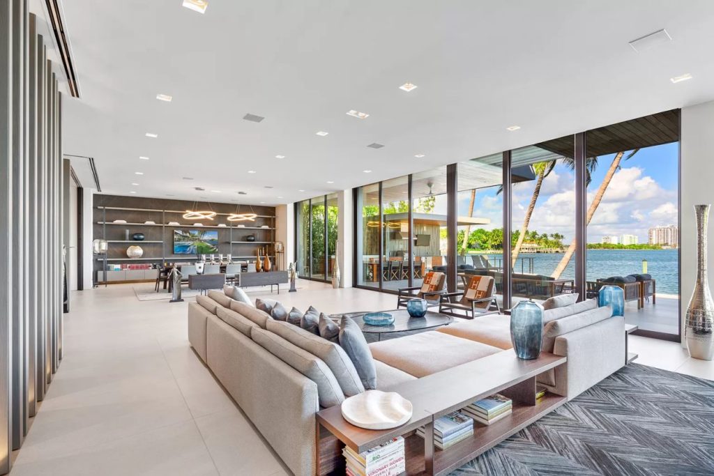 Mansion in Miami Beach