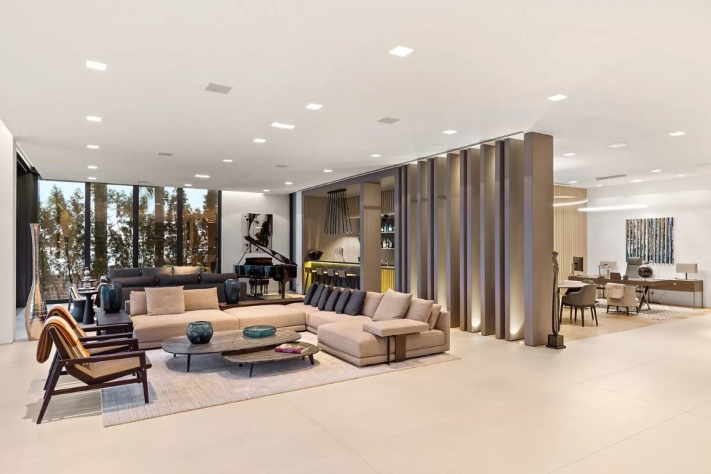 Mansion in Miami Beach