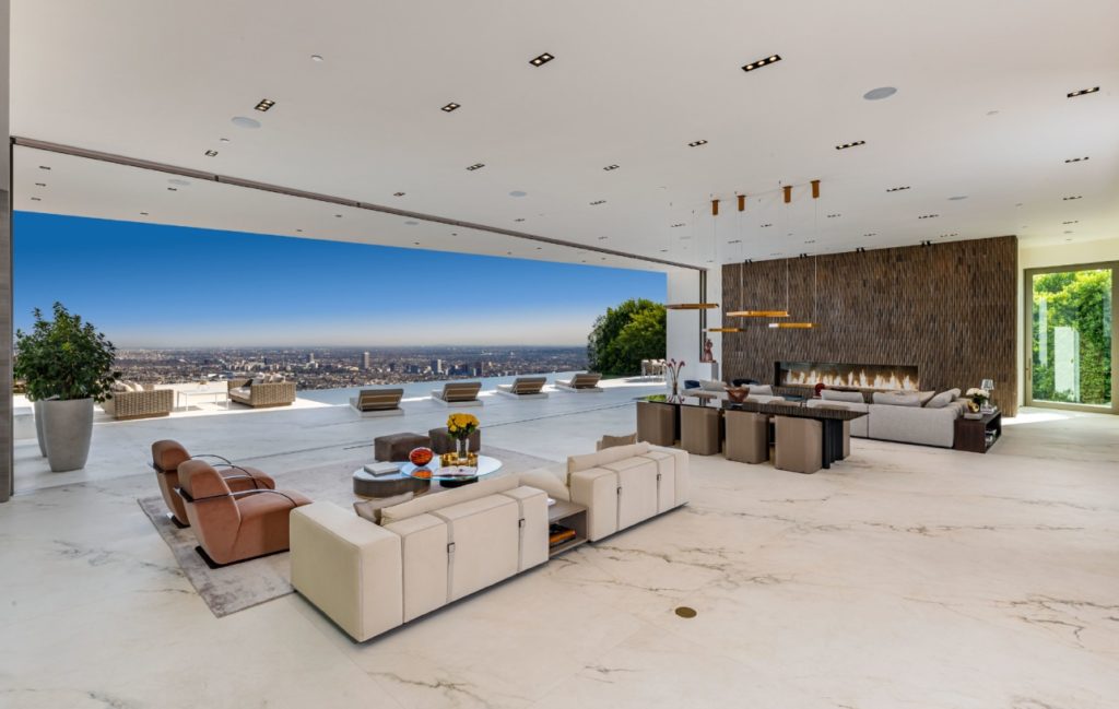 Modern Masterpiece