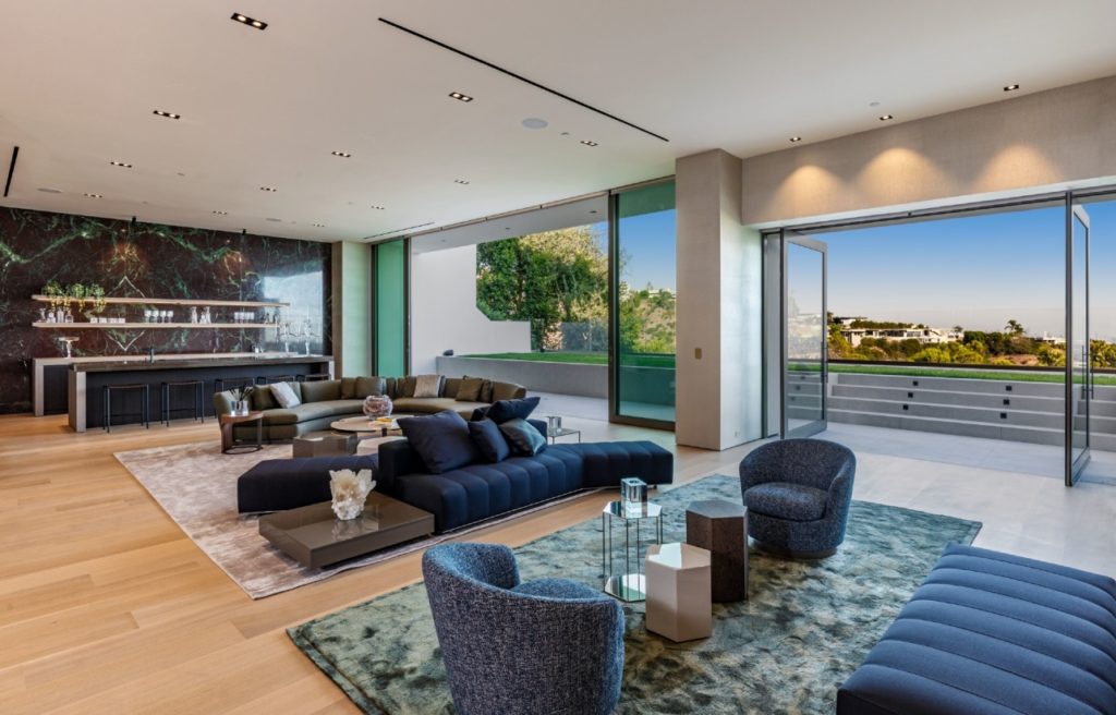 Modern Masterpiece