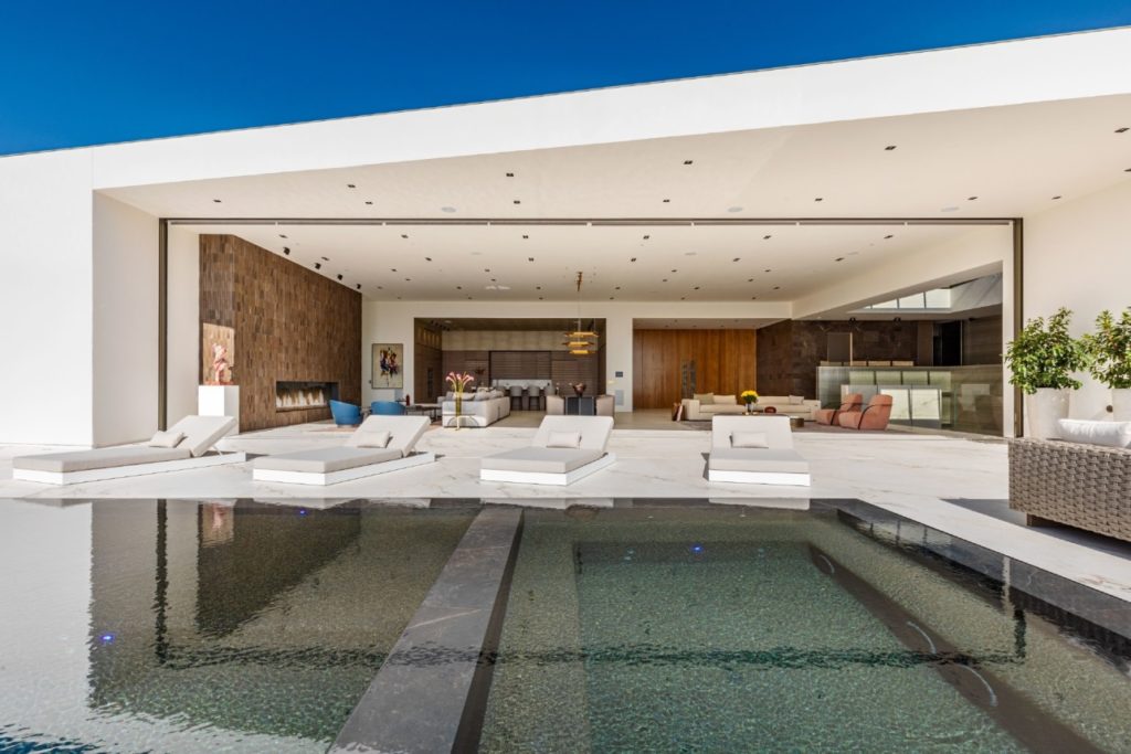Modern Masterpiece