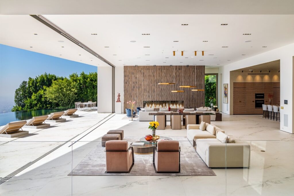Modern Masterpiece