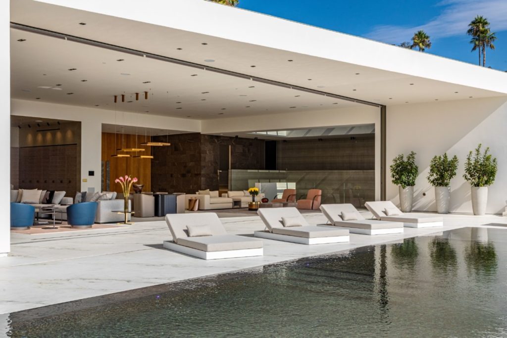 Modern Masterpiece