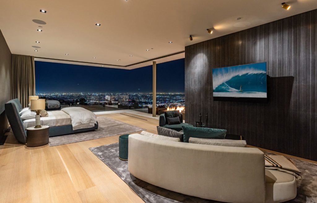 Modern Masterpiece