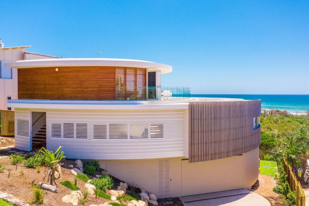 Beachfront Home in Queensland