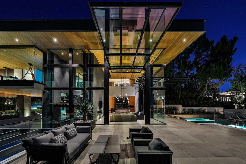 Hollywood Hills Contemporary
