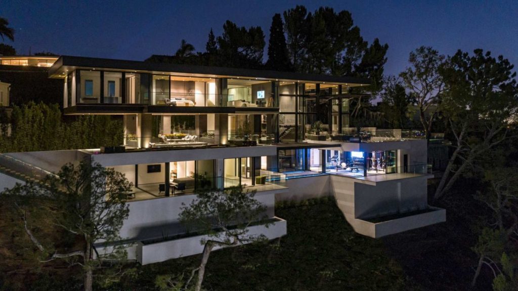 Hollywood Hills Contemporary
