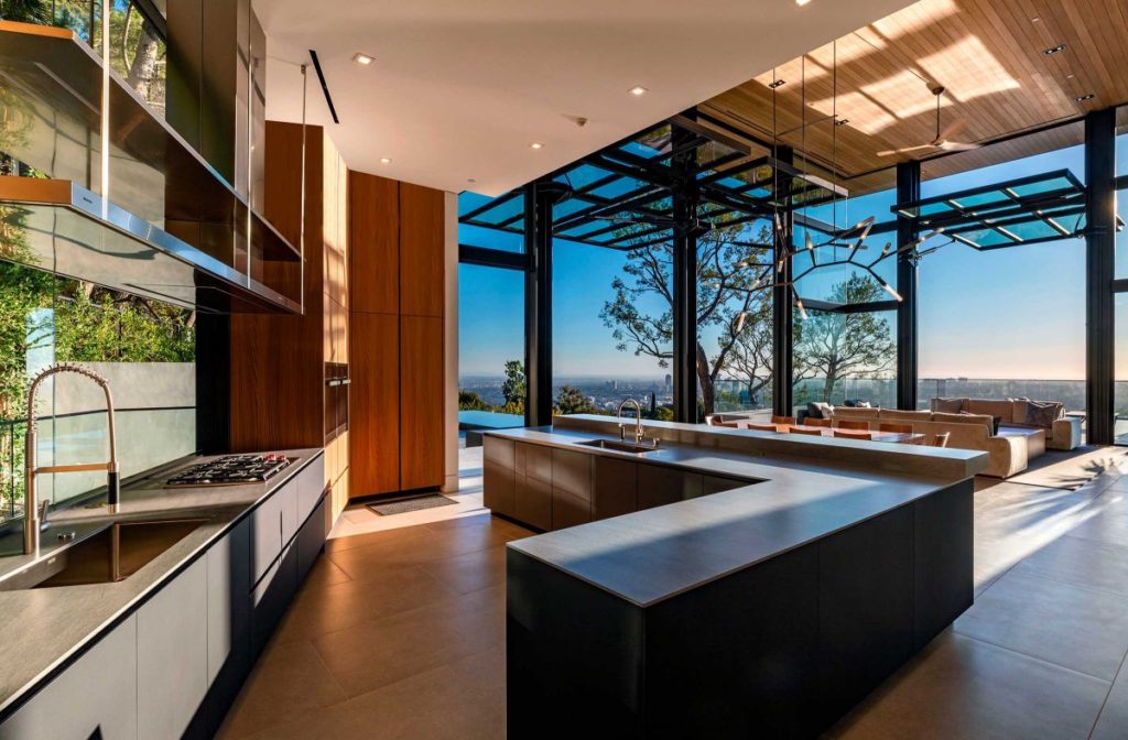 Los Angeles Contemporary