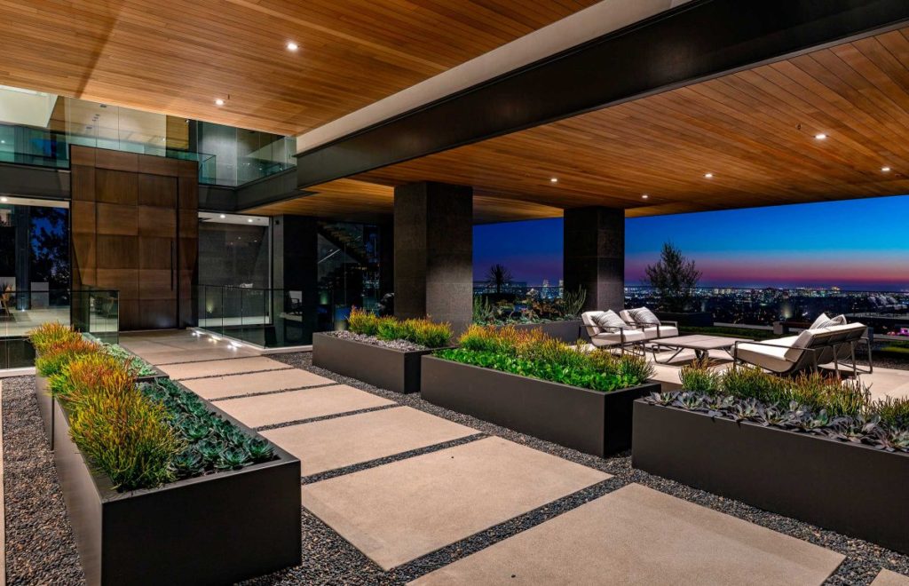 Los Angeles Contemporary