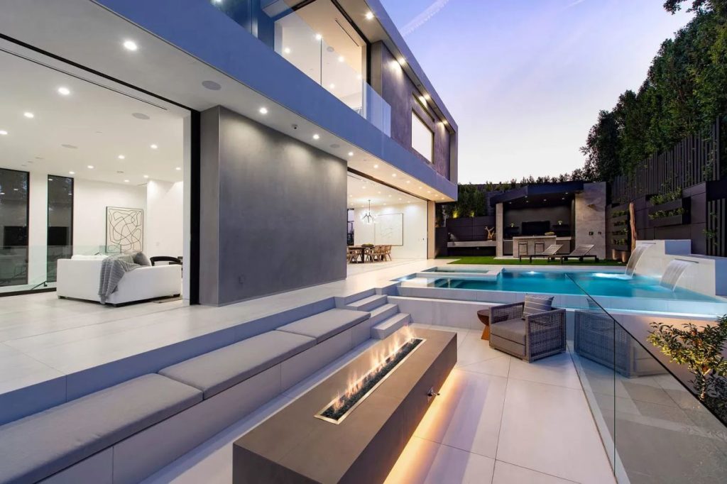 Hollywood Hills Home