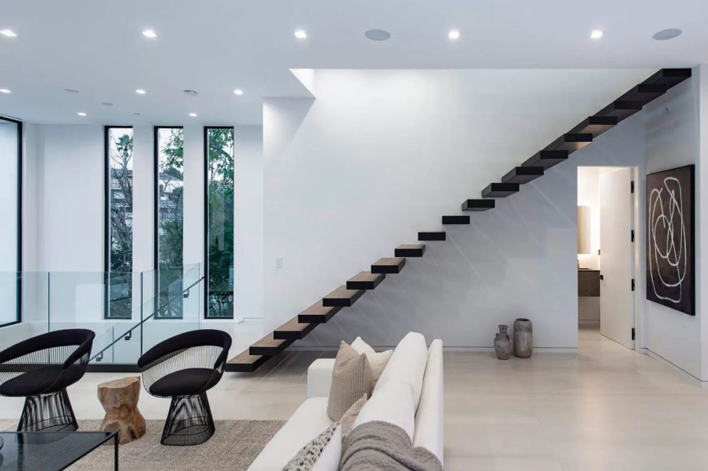 Hollywood Hills Home