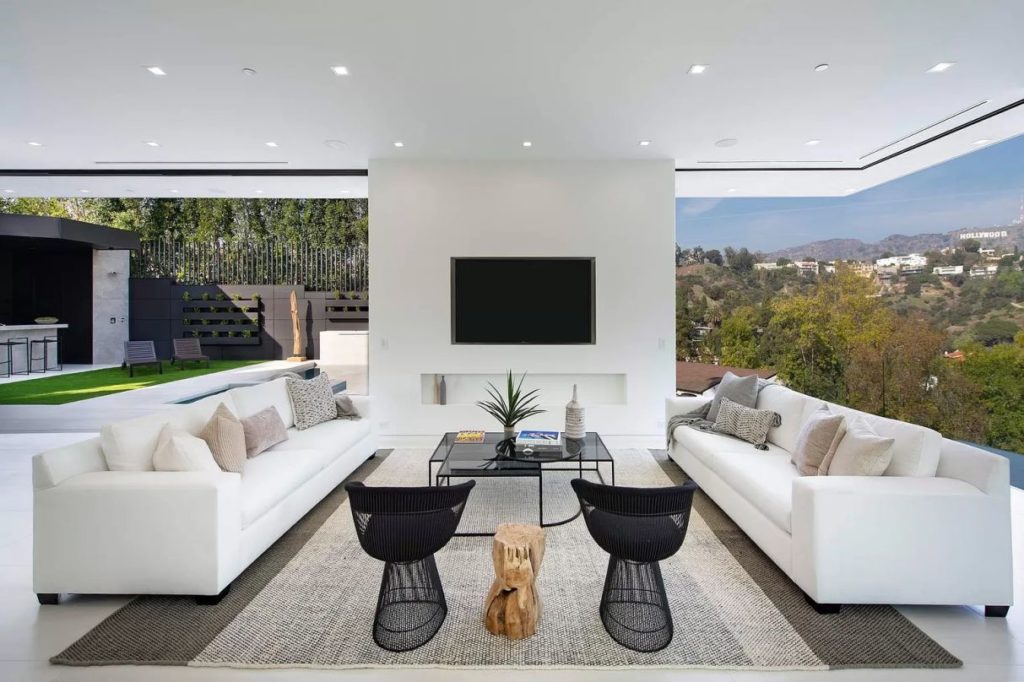 Hollywood Hills Home