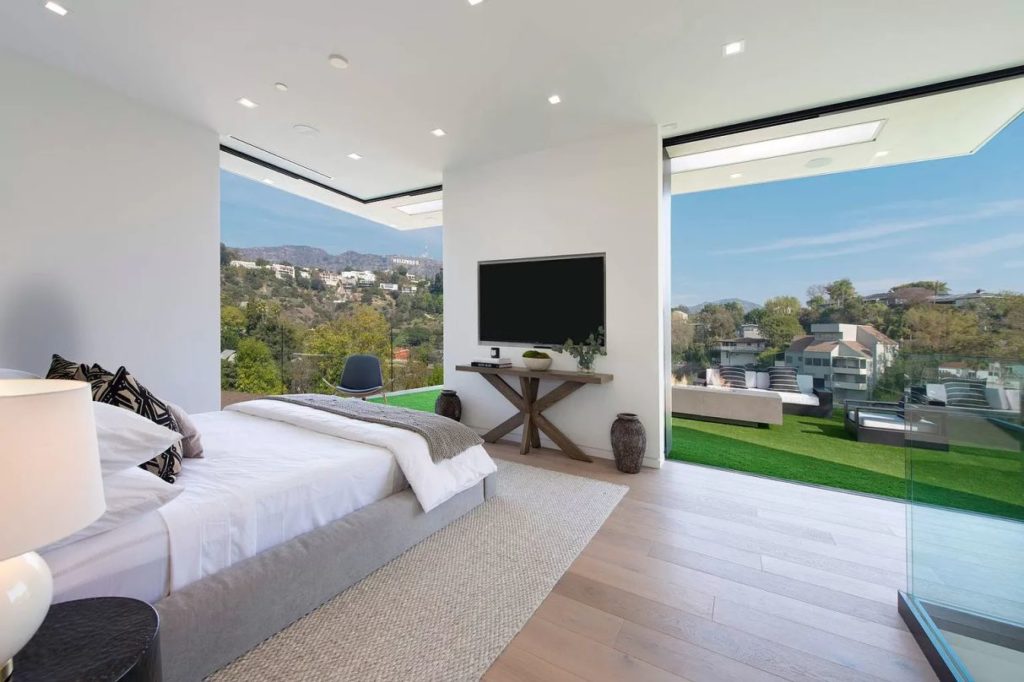 Hollywood Hills Home