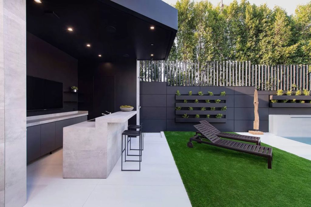 Hollywood Hills Home