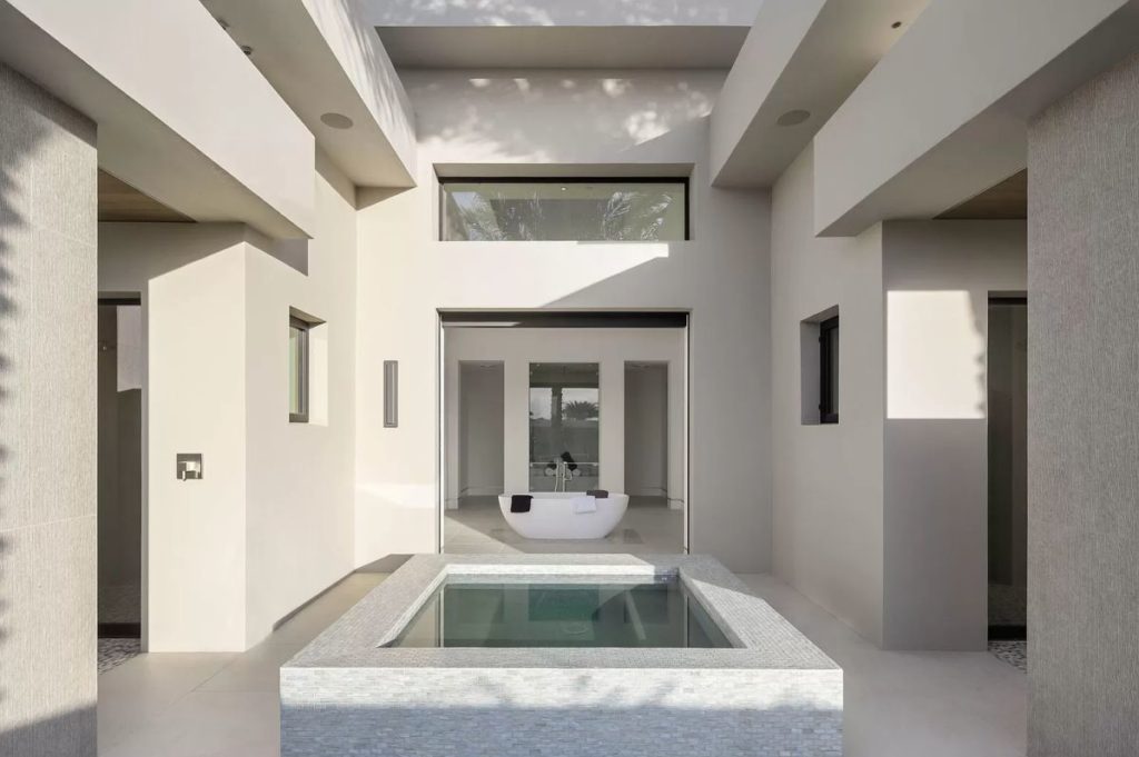 Desert Contemporary Home