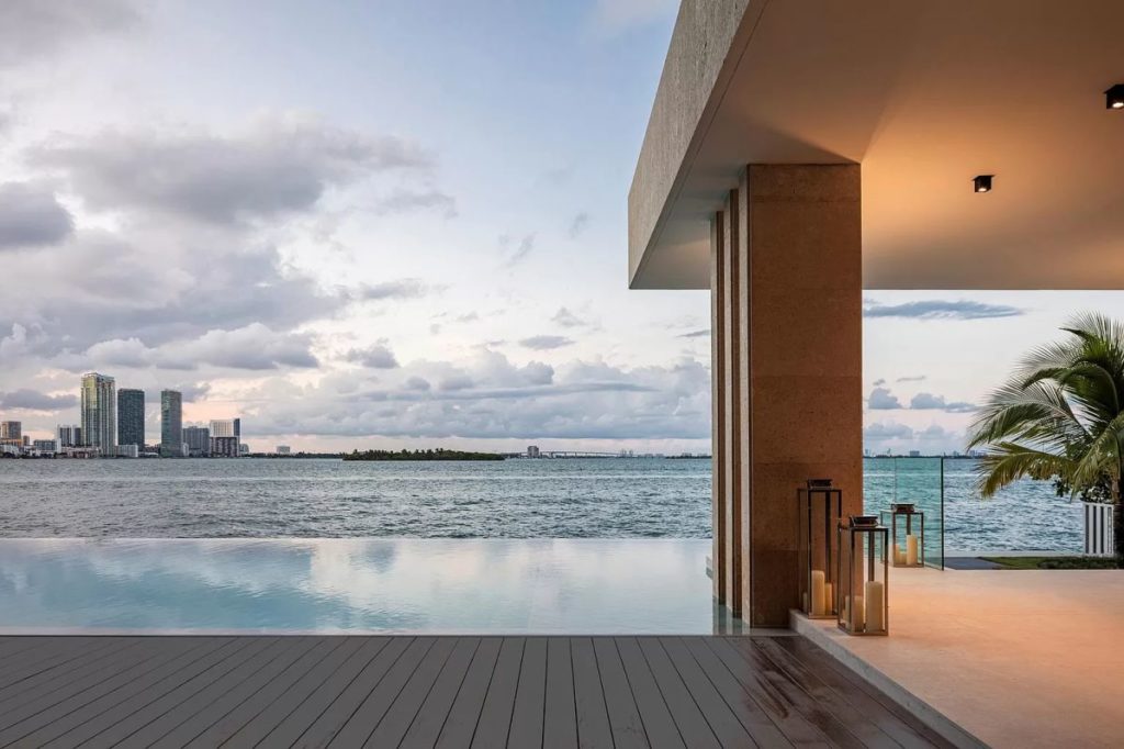 Venetian Islands Estate