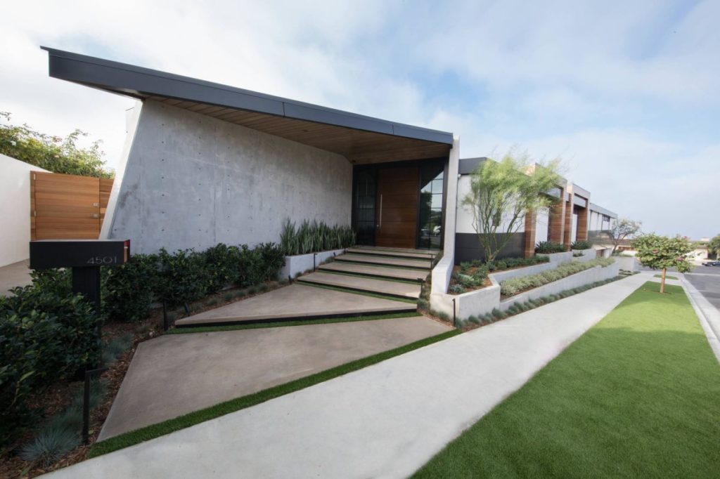 Camden Contemporary in Orange County by Brandon Archite 14