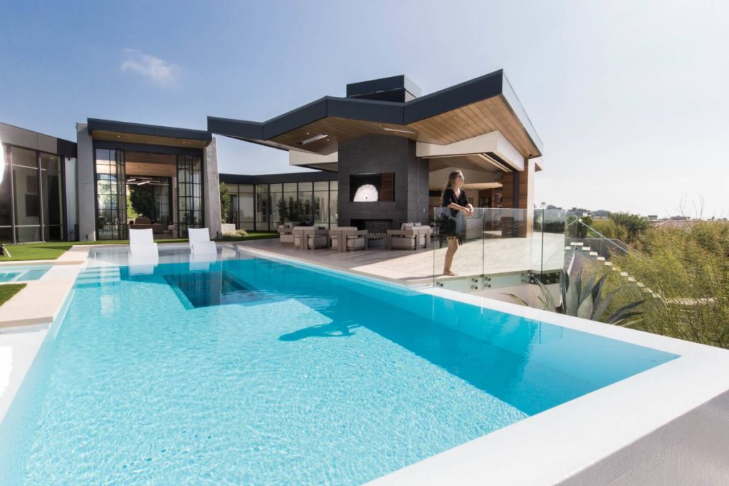 Camden Contemporary in Orange County by Brandon Archite 26