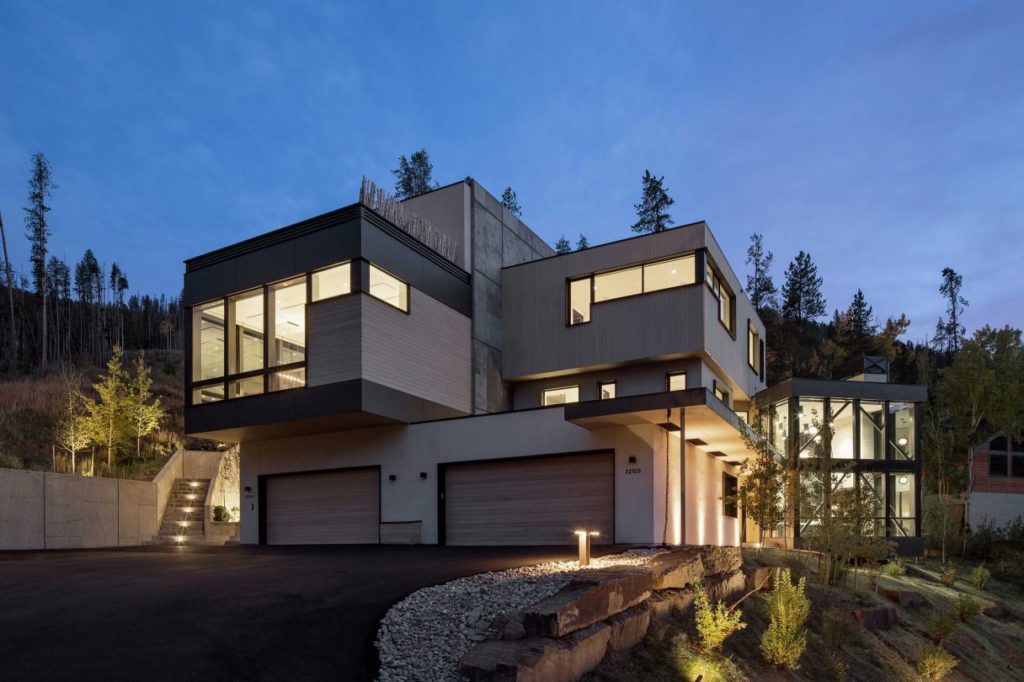 mountain modern home