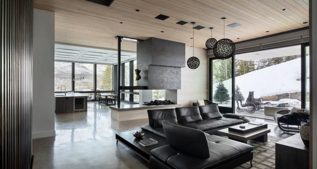 mountain modern home