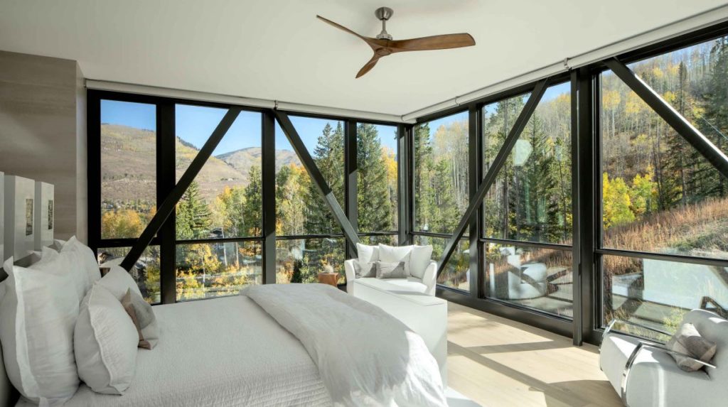 Vail Modern Mountain Home in Colorado by Brandon Architects 3