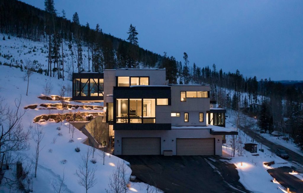 mountain modern home