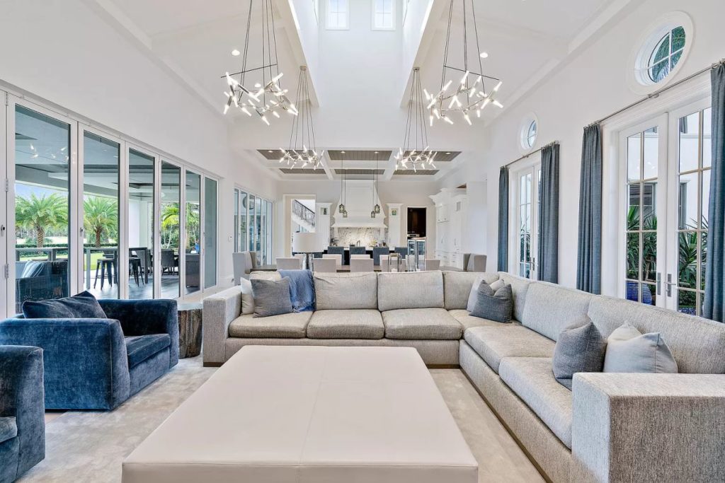 Palm Beach Gardens Estate