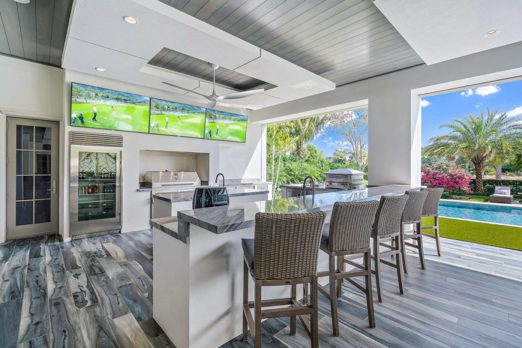 Palm Beach Gardens Estate