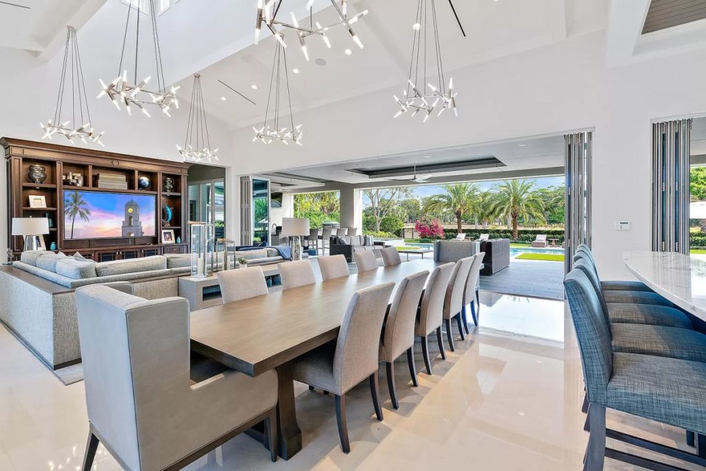 Palm Beach Gardens Estate