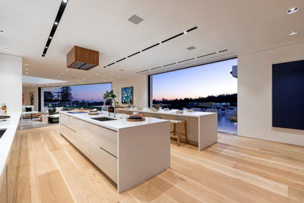 Beverly Hills Modern Masterpiece