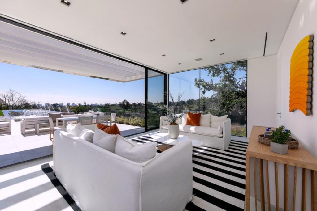 Beverly Hills Modern Masterpiece