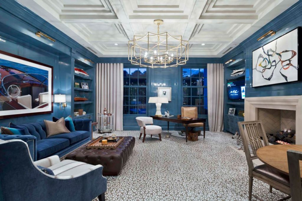 Palm Beach Lakefront Mansion