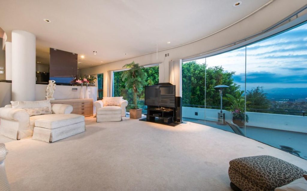 Bel Air Yacht Mansion